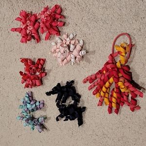 **Free gift with purchase** Girls hair accessories.